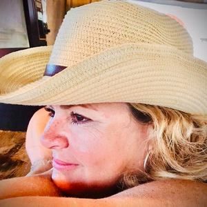 Meet your Posher, Irma